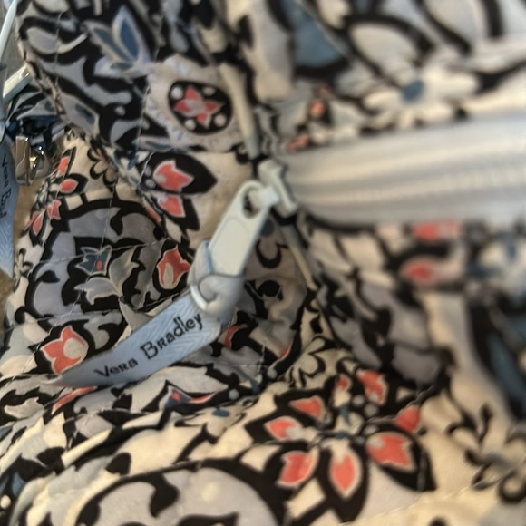 Vera Bradley Lisbon, Travel bag - Picture 2 of 7